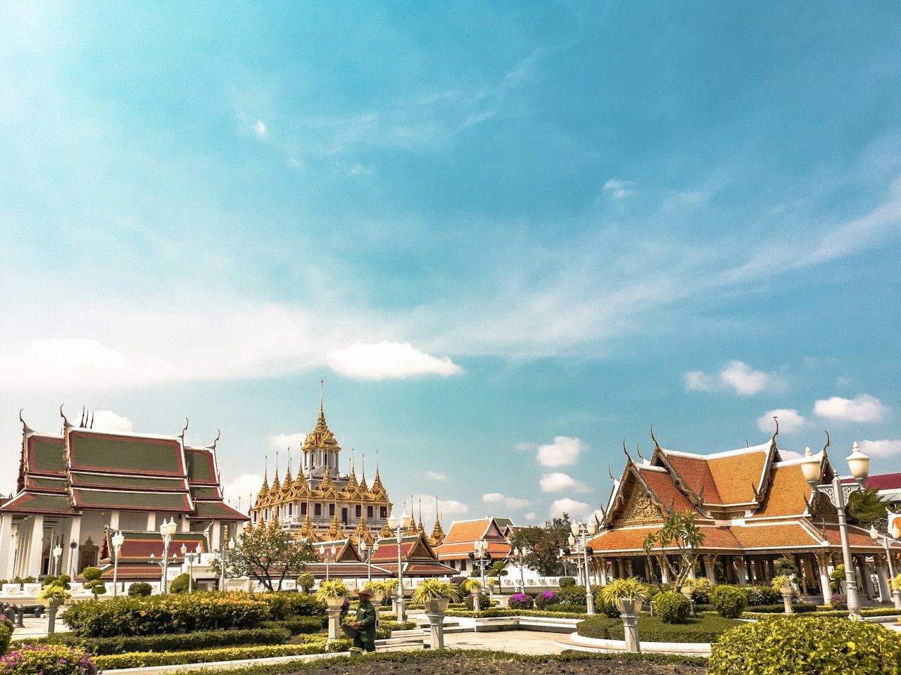 ทิวทัศน์กรุงเทพฯ บริเวณศูนย์ธุรกิจใกล้สำนักงานที่ปรึกษา App Analytics